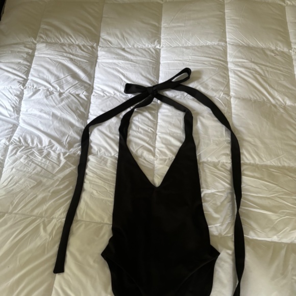 NWT Londre Multiway one piece swimsuit - Picture 4 of 8